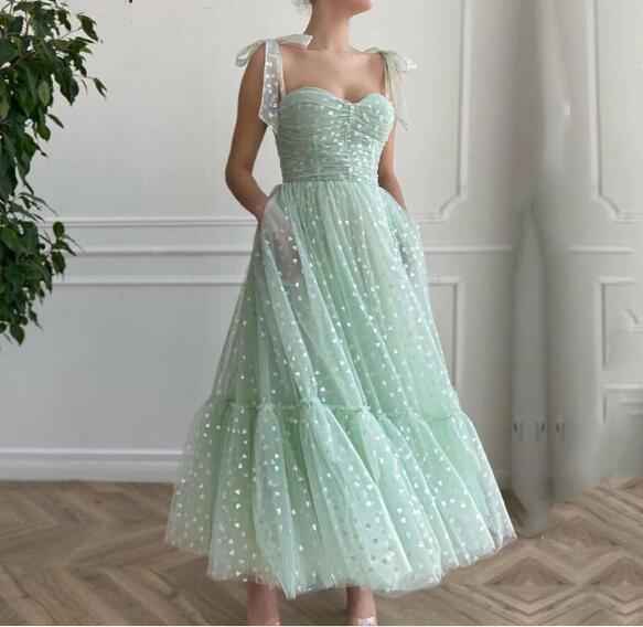 Fashion Banquet Evening Gown For Women - Snagged The Deal Dog