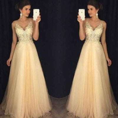 Lady Lace Evening Gown Wedding Dress for Elegant Occasions - Snagged The Deal Dog