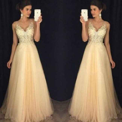 Lady Lace Evening Gown Wedding Dress for Elegant Occasions - Snagged The Deal Dog